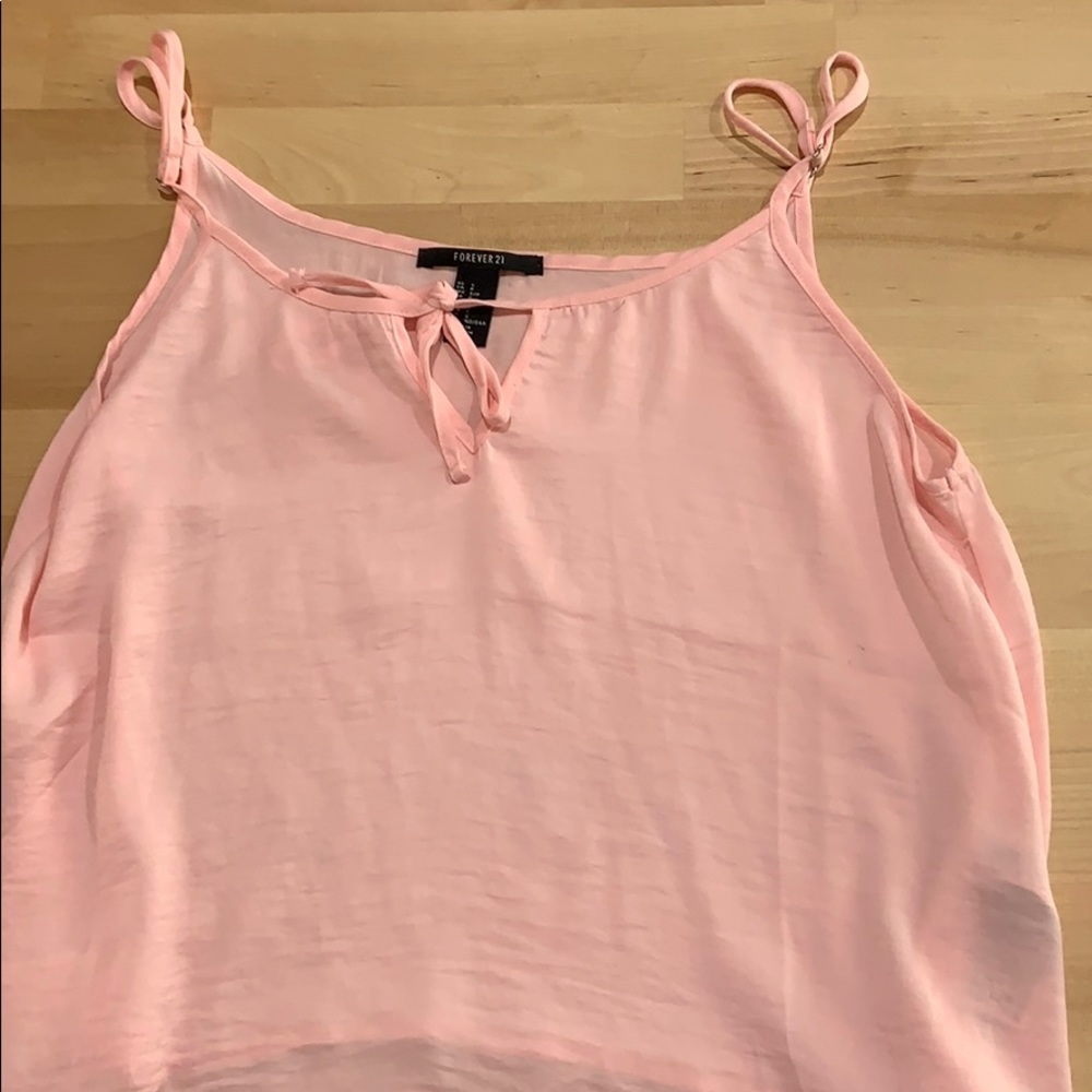 Pink tank top
